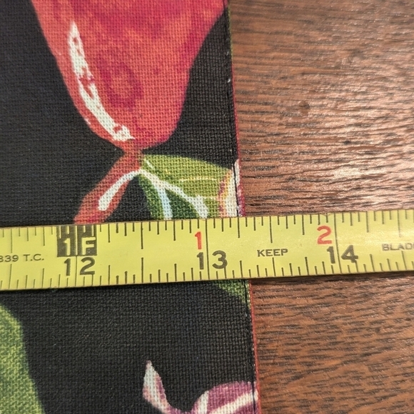 Casual Style Fruits and Leaves Motif Table Runner - No Tassels - Picture 7 of 7